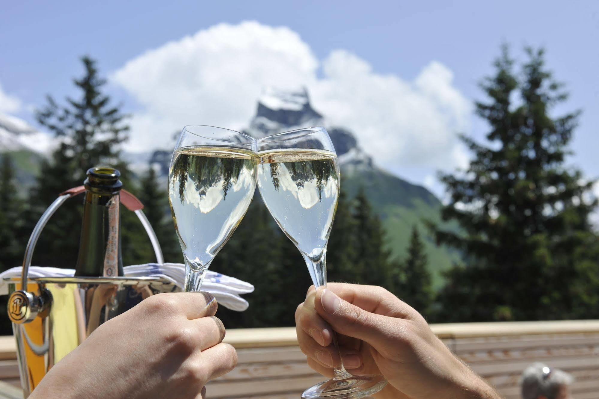 Berglodge Restaurant Ristis Engelberg Exteriér fotografie