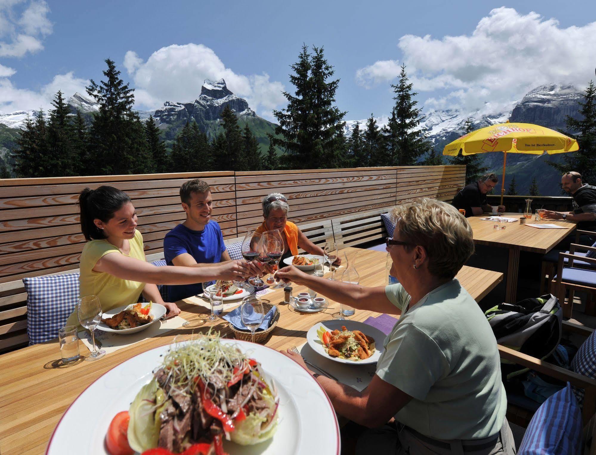 Berglodge Restaurant Ristis Engelberg Exteriér fotografie